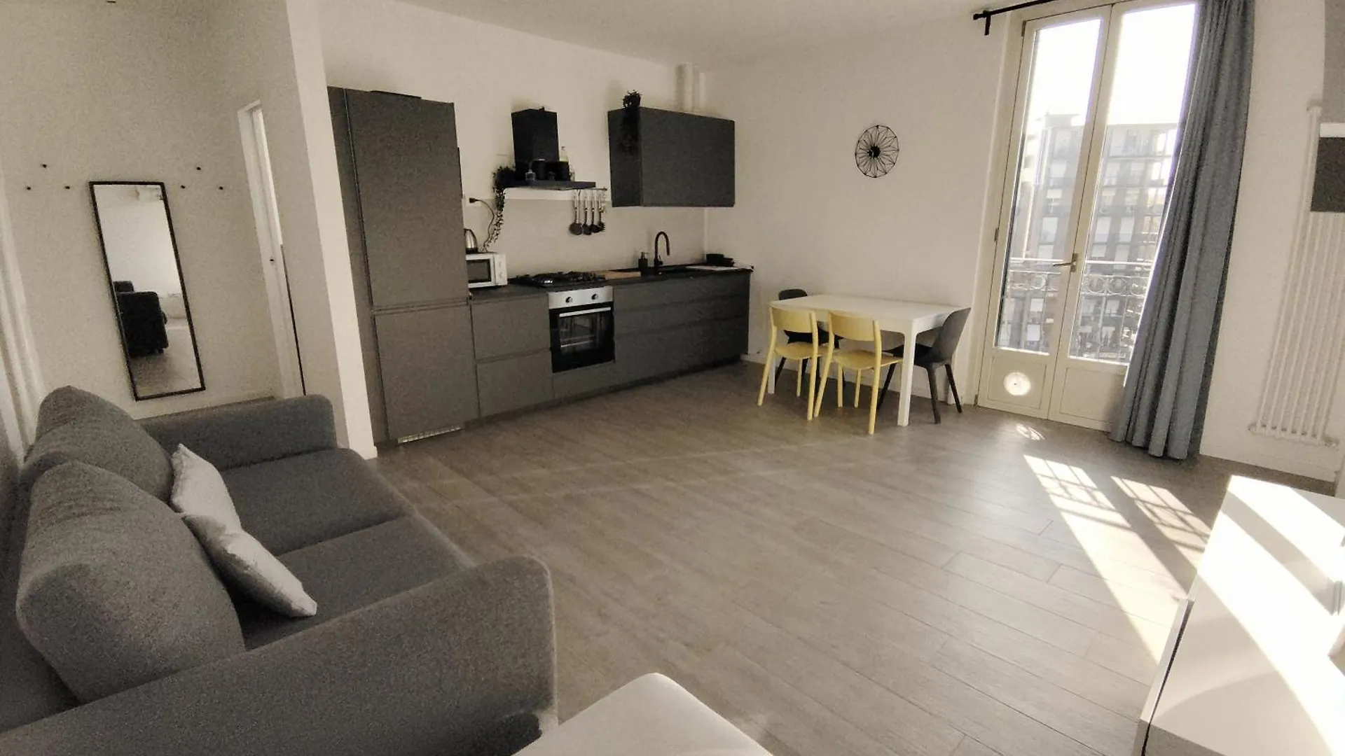 Milano Corvetto 7 Διαμέρισμα